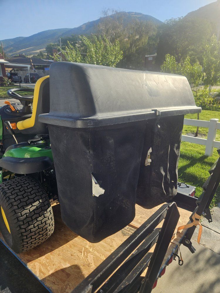 John Deere grass bagging system