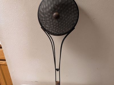 VINTAGE POPCORN POPPER