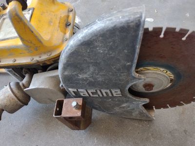 CONCRETE CUTTING TRAK-CUT 16" SERIAL No. 2672.
It