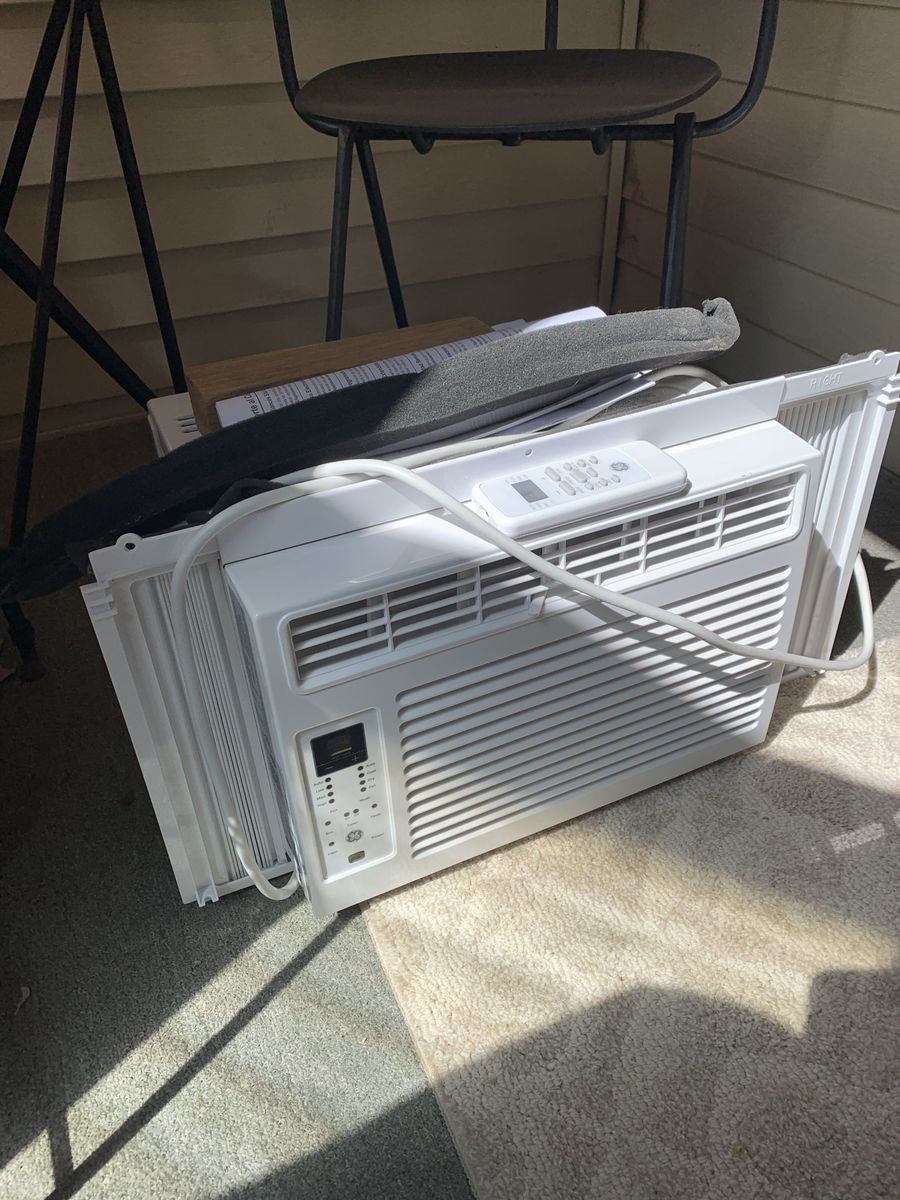 Window AC Unit