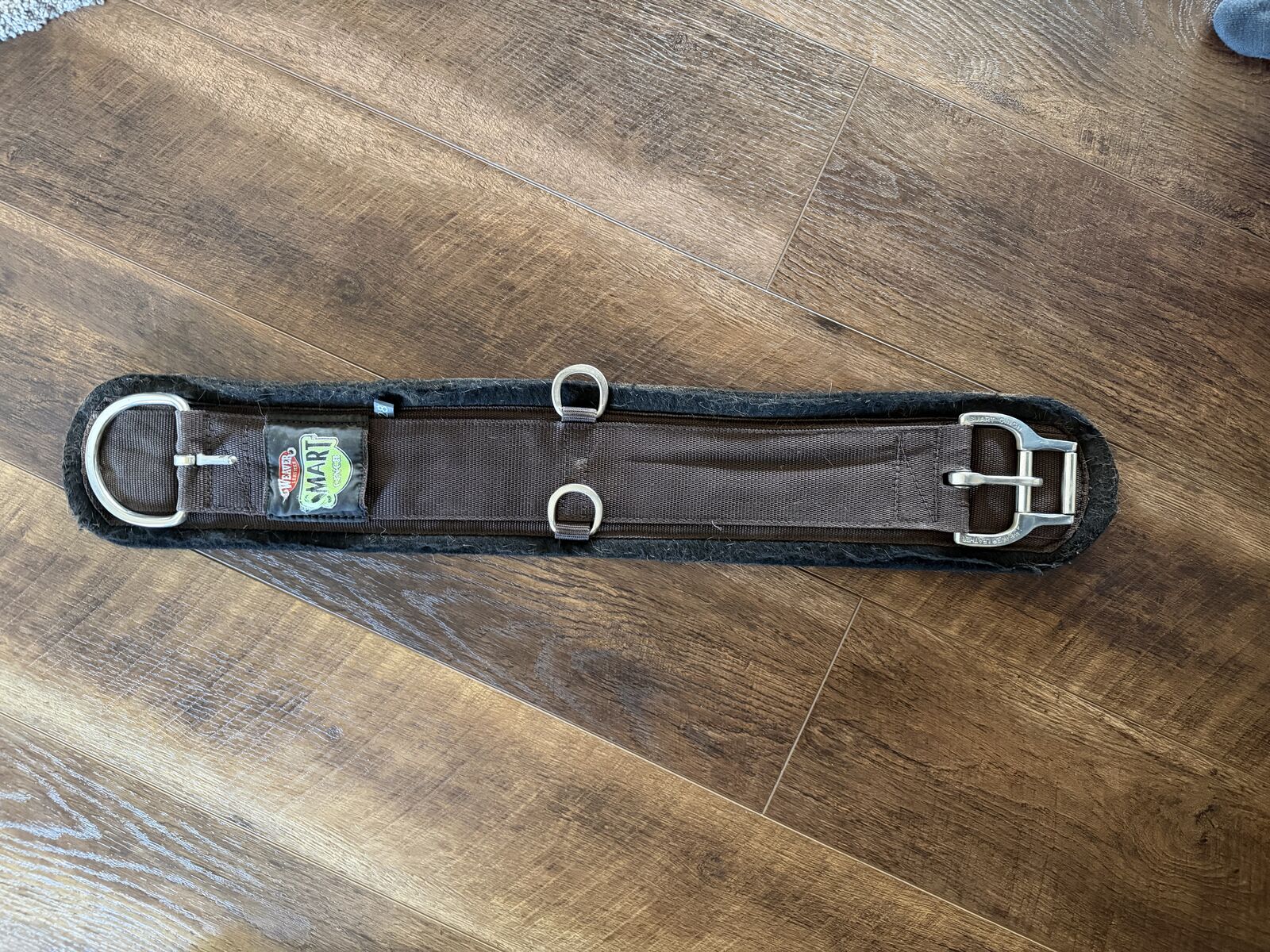 28 Weaver Felt Smart Cinch