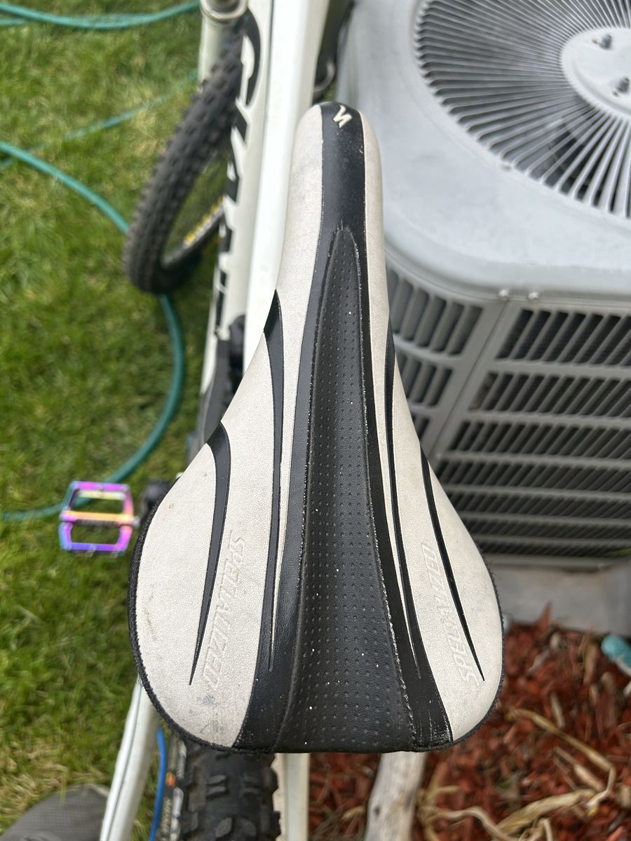 Main image 11