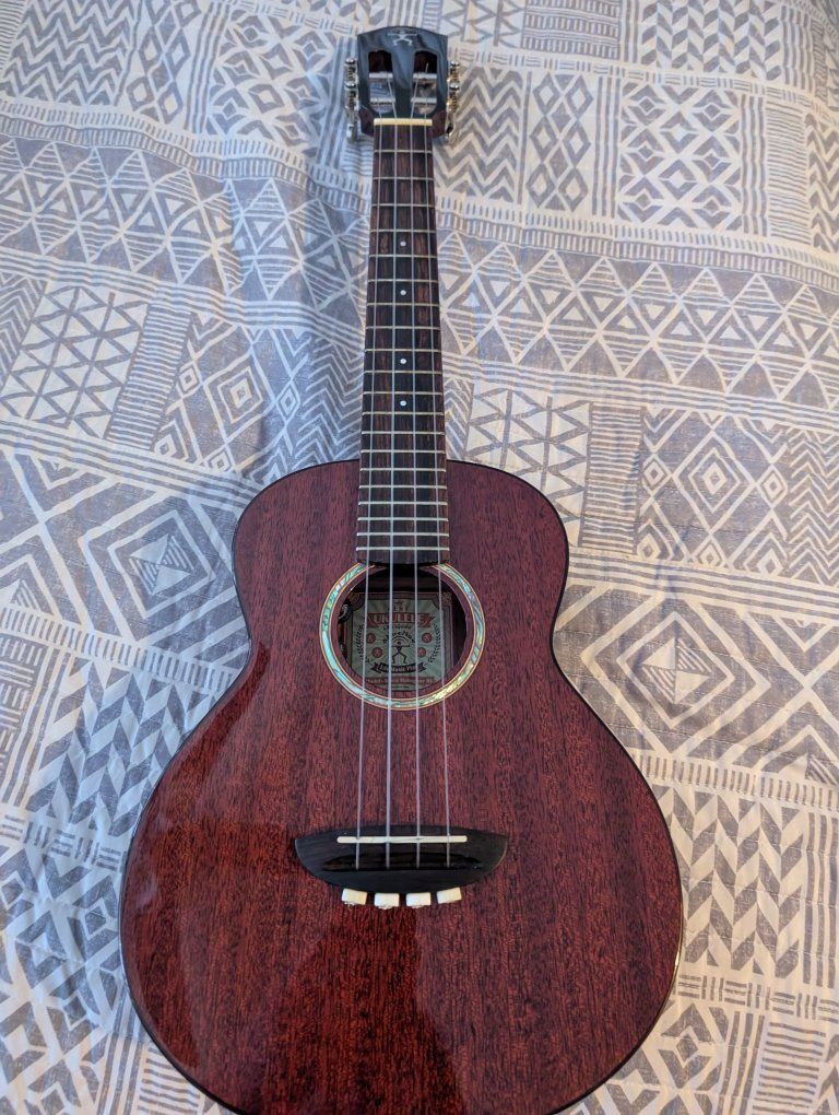 Tenor Ukulele