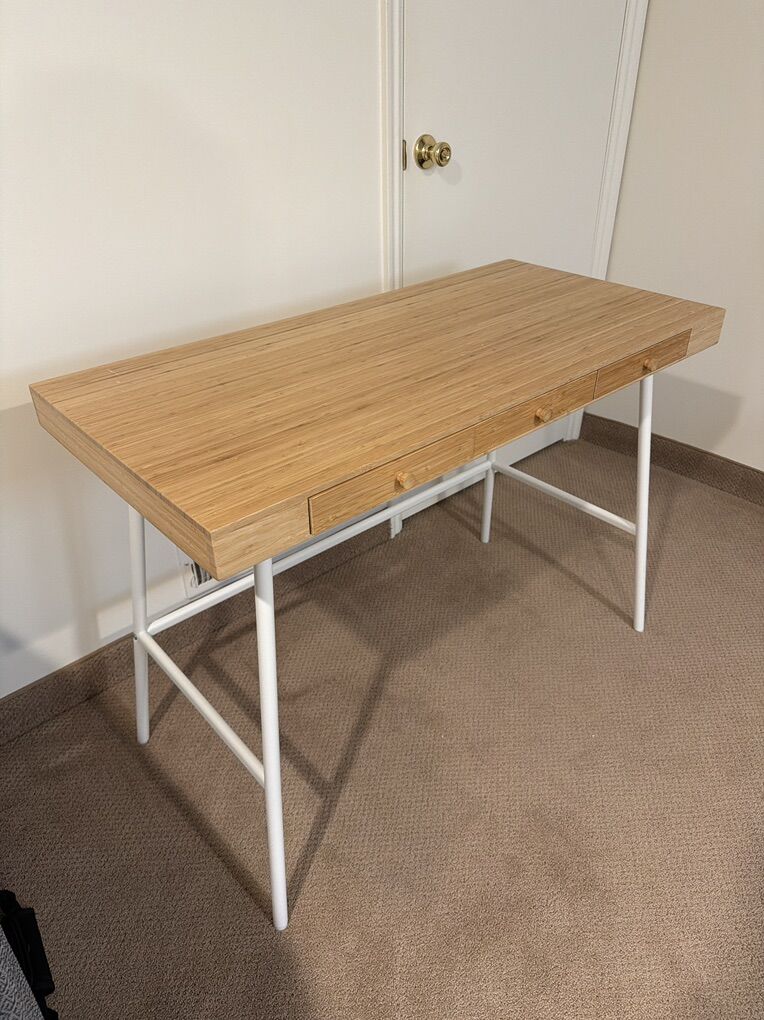 LILLÅSEN Bamboo Desk