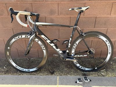 Fuji Altamira 2.0 Full Carbon 56cm