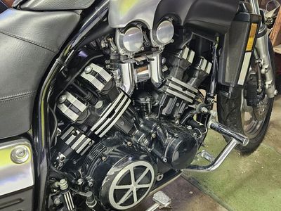 2002 Yamaha VMAX