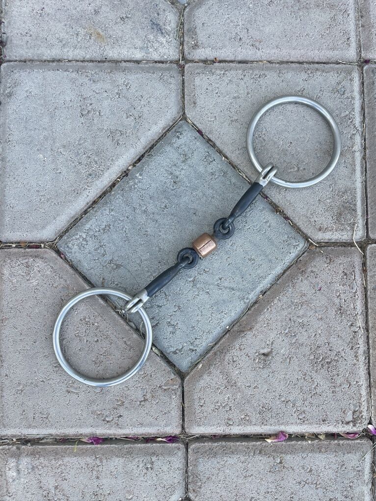 Reinsman Dogbone With Roller