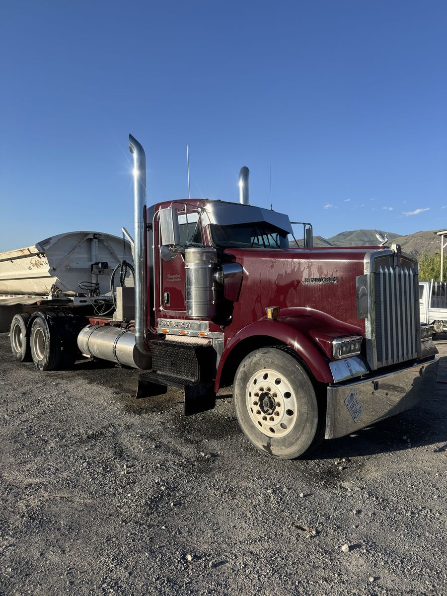 2007 w900 and 2007 side dump