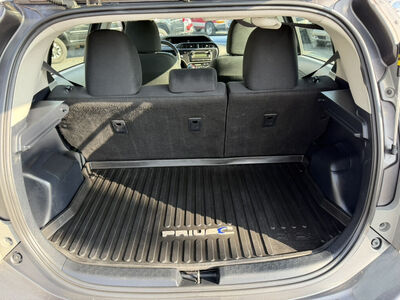2014 TOYOTA PRIUS C Two