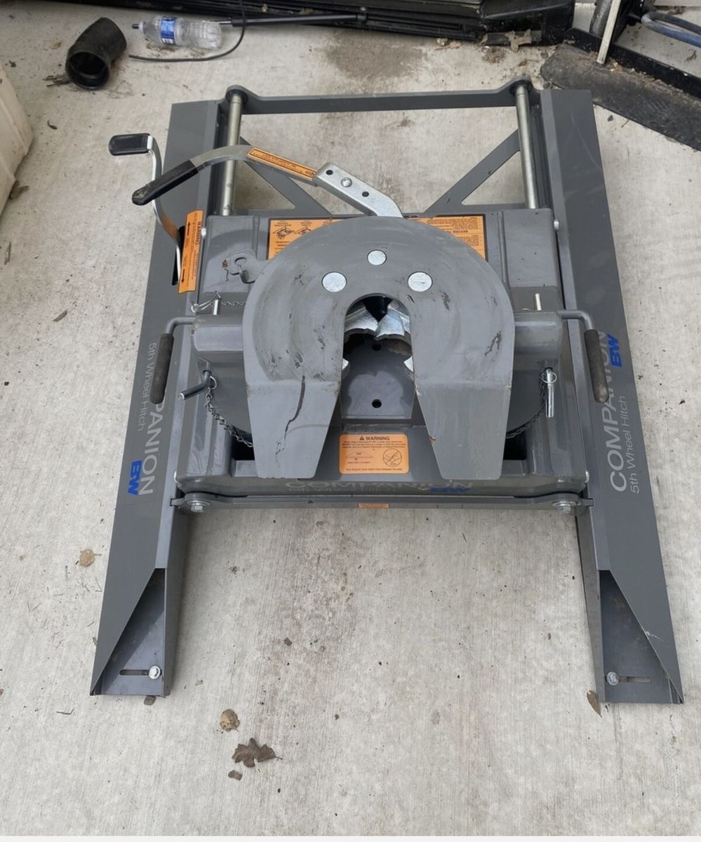 B&W companion slider hitch