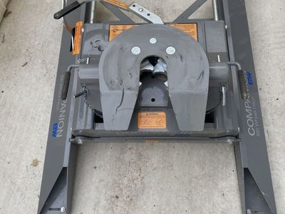 B&W companion slider hitch