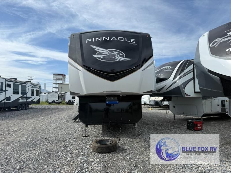 Used 2024 Jayco Pinnacle 38FBRK