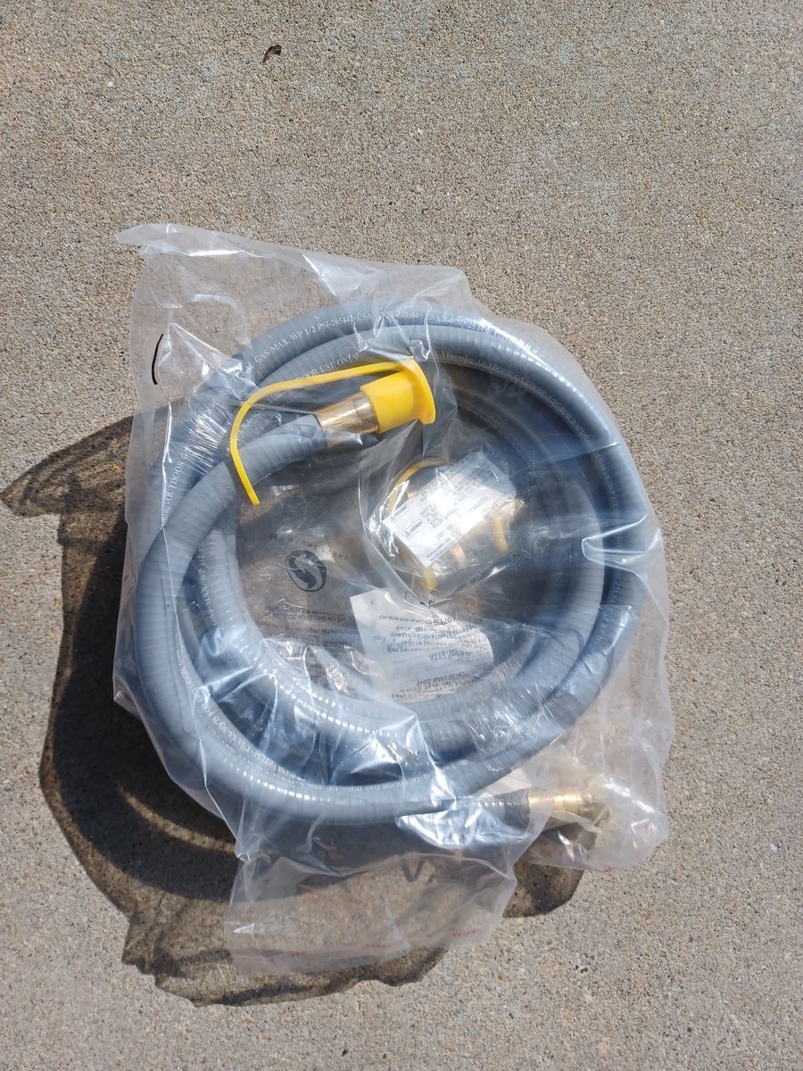 15 Foot 1/2 Inch ID Natural Gas Grill Hose -- New in Original Packaging