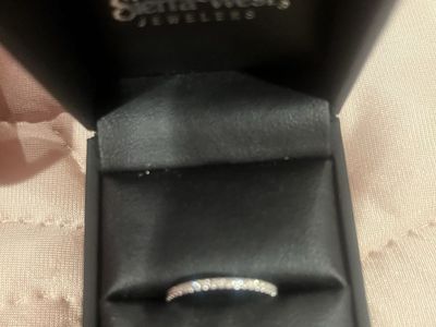14K White Gold Diamond Band – 21 Round Diamonds (Sierra-West)
