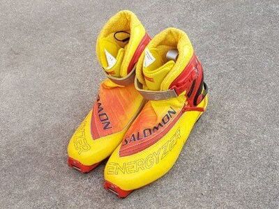 Salomon EU 39 Size 7-8 Cross Country Ski SNS Boots