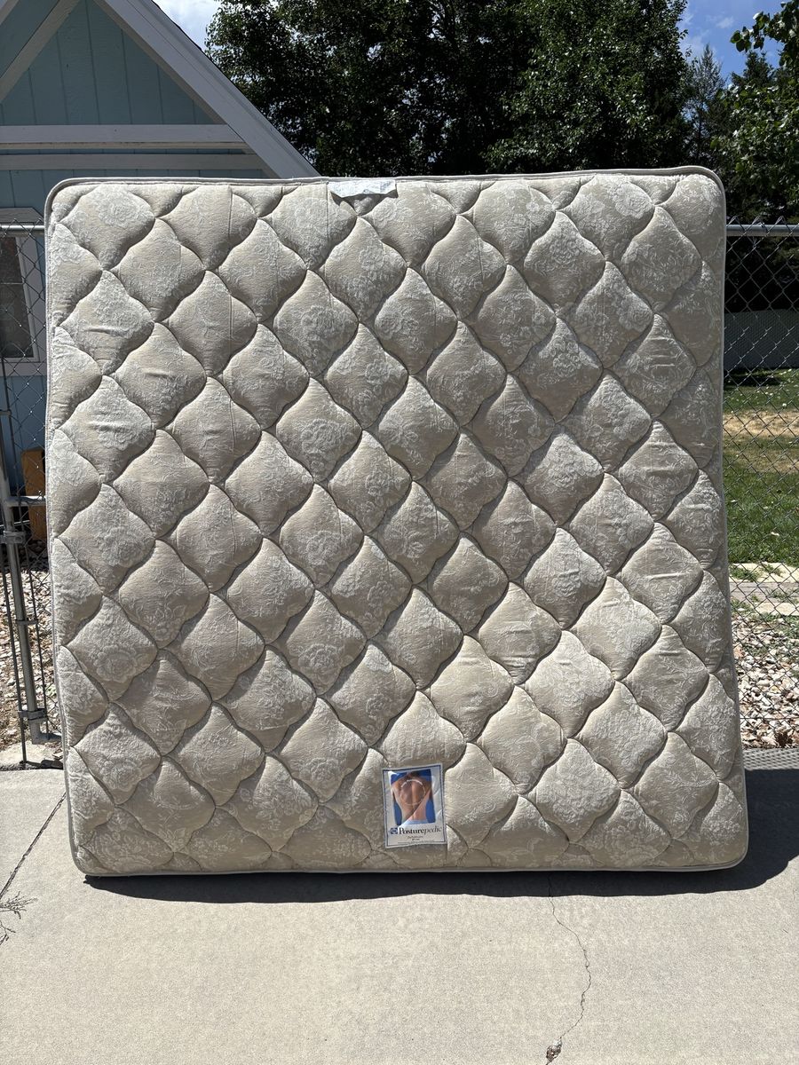 King size mattress