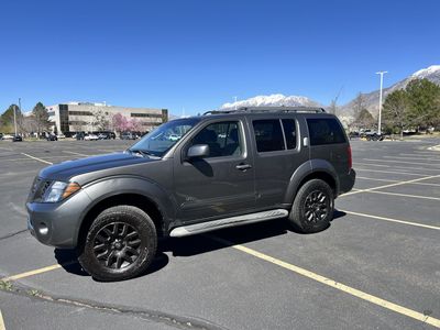 2008 NISSAN PATHFINDER LE V8