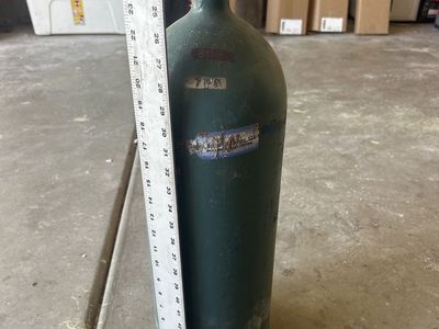 Industrial Gas Cylinder Tank - DOT-3AA2400, 71821 - 46" Tall - Empty