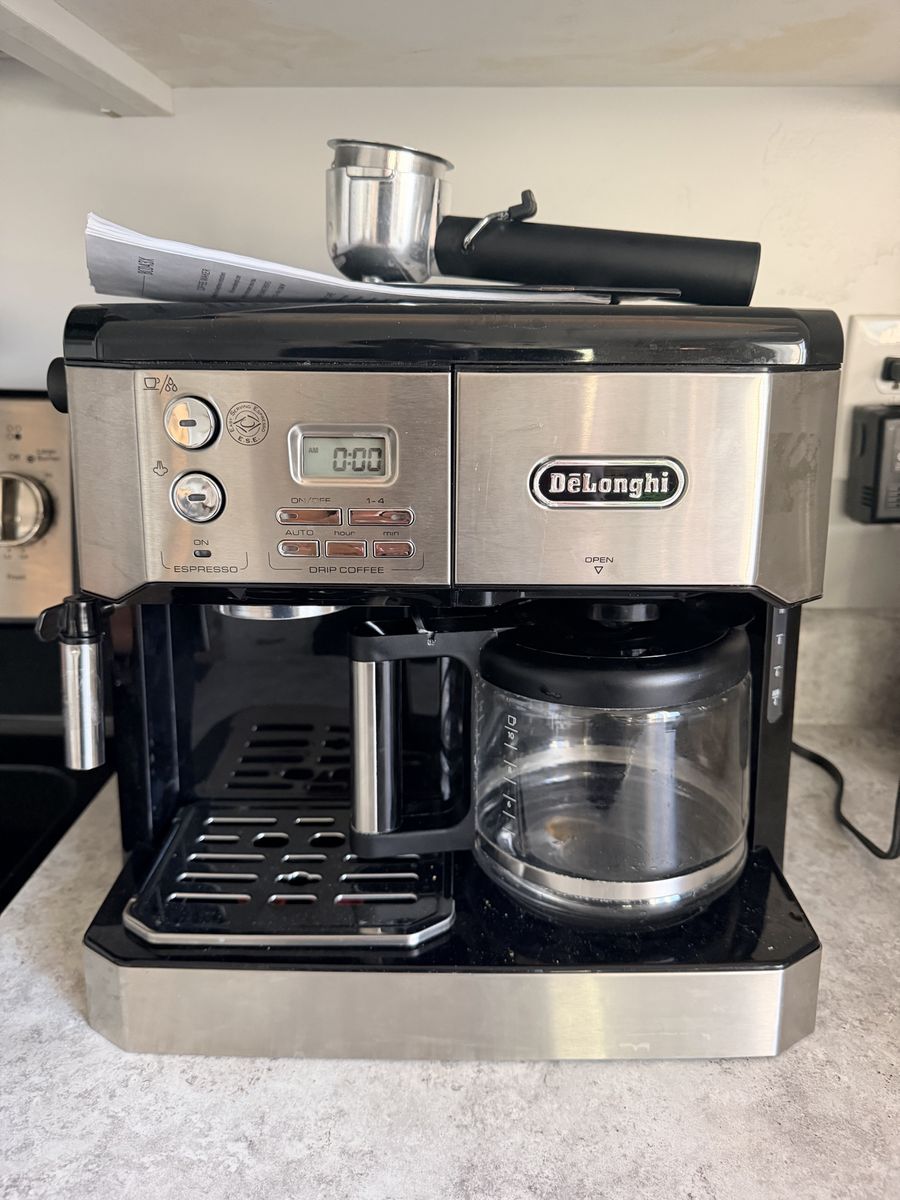 De'Longhi All-in-One Combination Espresso and Drip Coffee Maker Stainless Steel