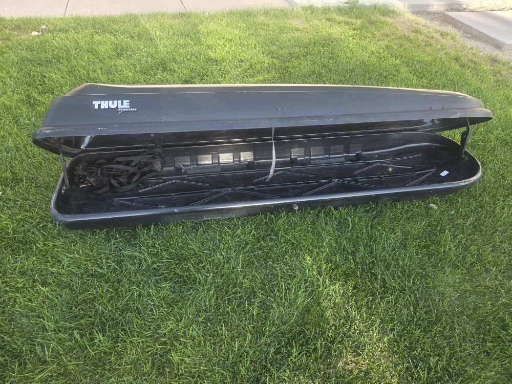 Thule Frontier Roof Box W/Lock