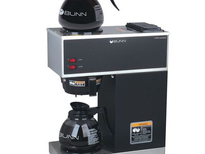 BUNN 33200.0015 VPR-2GD 12-CUP POUROVER COMMERCIAL COFFEE BREWER WITH UPPER AND LOWER WARMERS AND TWO GLASS DECANTERS-NEW!!!