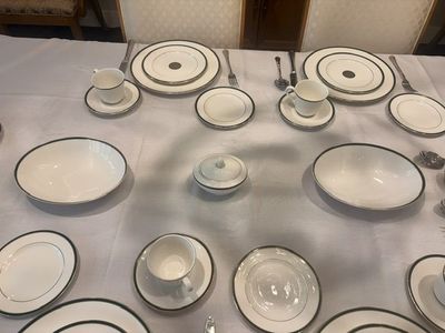 Royal Doulton Oxford Green China Set