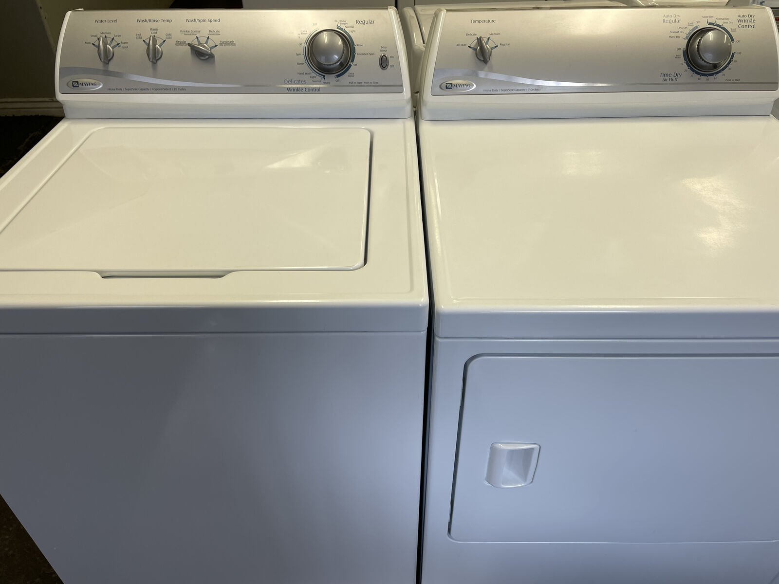 Maytag Washer and Dryer Matching Set, Beautiful Super Capacity, With Warranty!