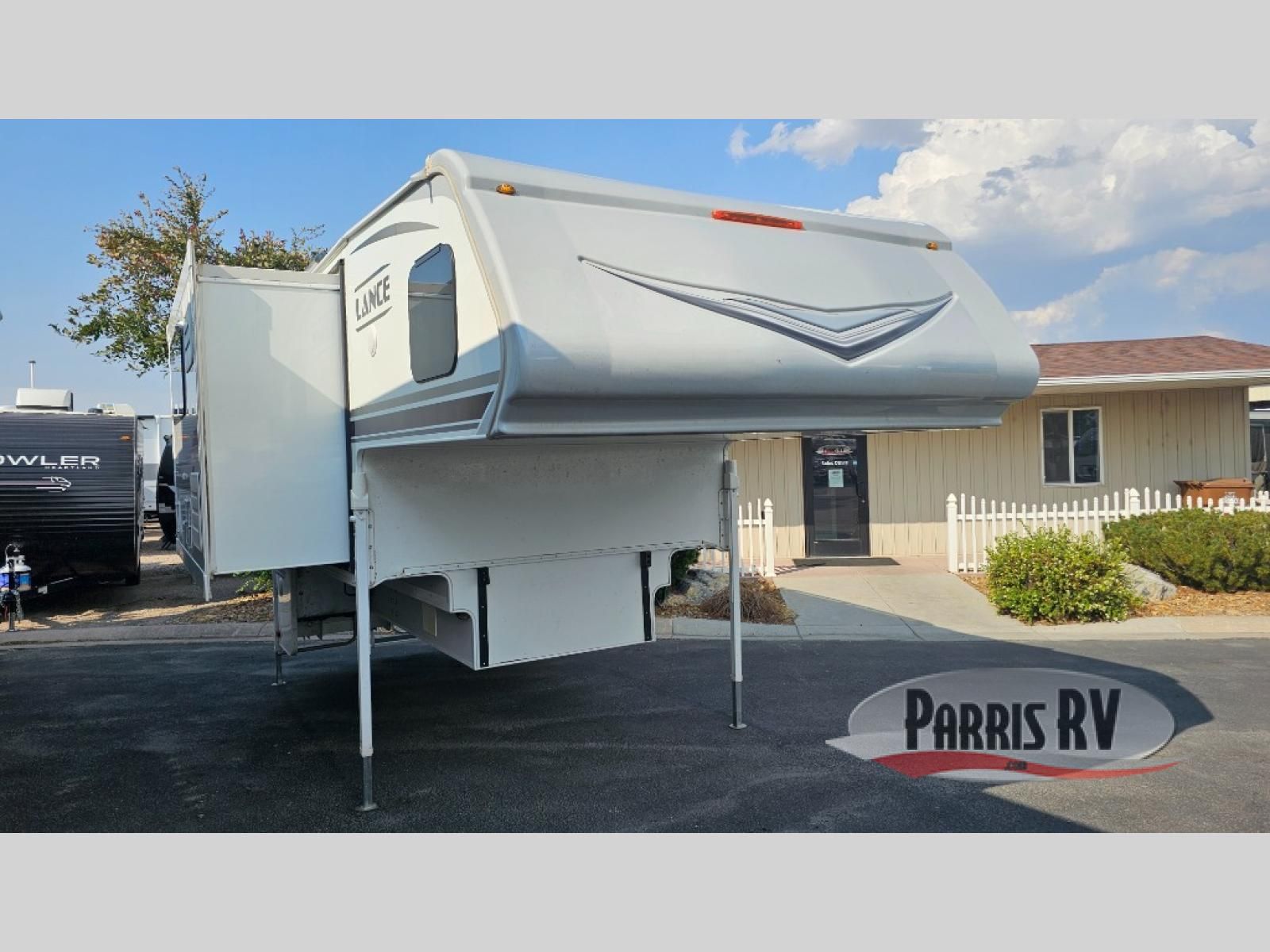 Used 2021 Lance Lance Truck Campers 995