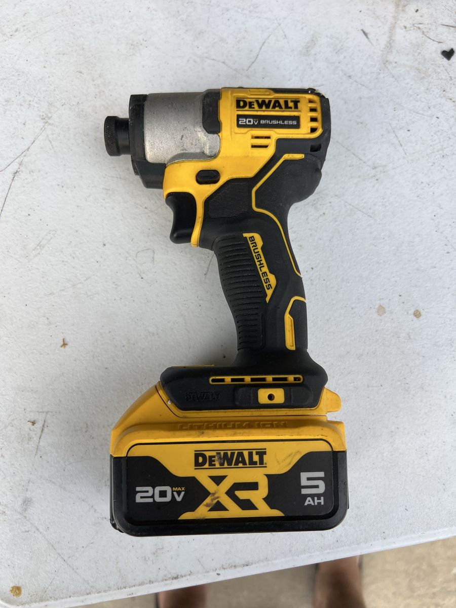 DEWALT 20V MAX XR 5Ah Brushless Cordless Impact Driver