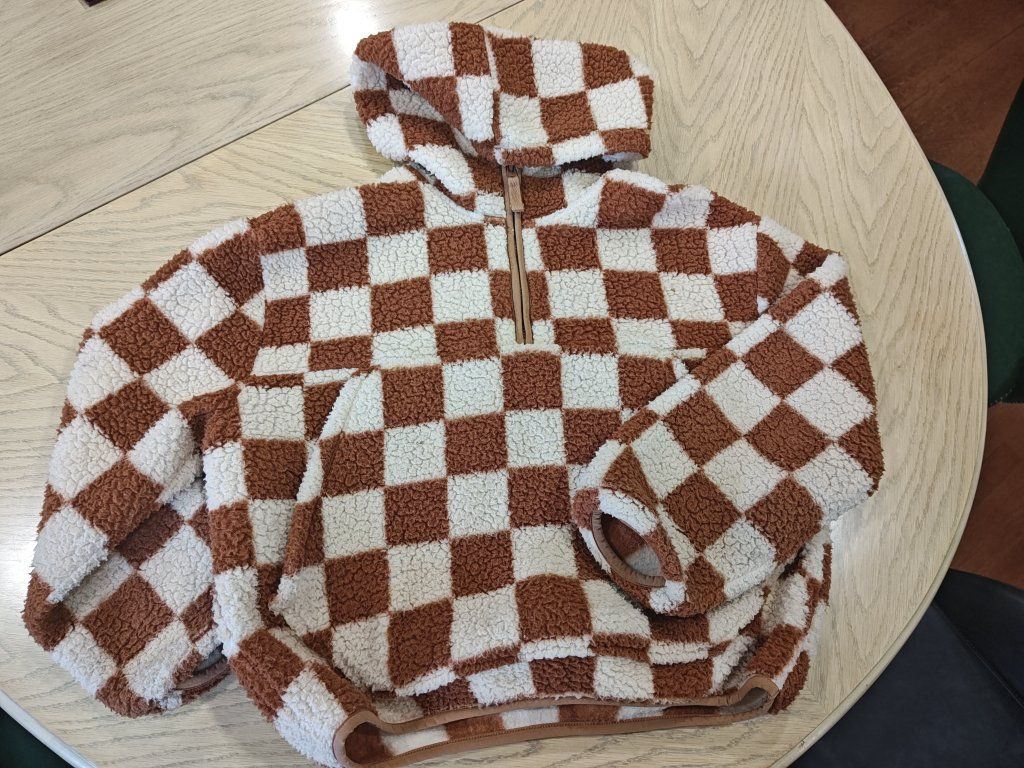 Gap Kids XL, Size 12 Checkered Sherpa Hoodie Quarter Zip