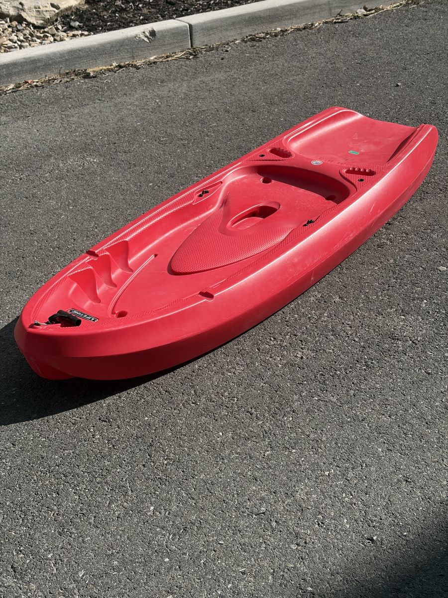 Lifetime Recruit Youth Kayak Red with Paddle