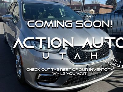 2021 CHRYSLER PACIFICA Limited