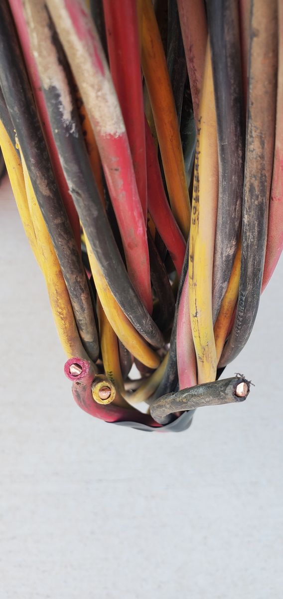 8 gauge solid core coated electrical wire 50'