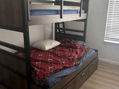 Twin Bunk Beds Dark Wood & Metal Frame Sturdy Space-Saving Design