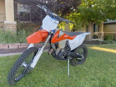 2016 KTM 350 XC-F Dirt Bike For Rent