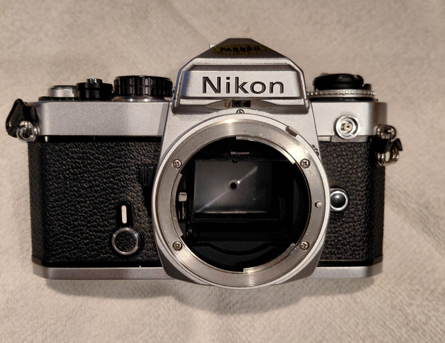 Nikon FE 35mm film camera body, near mint condition