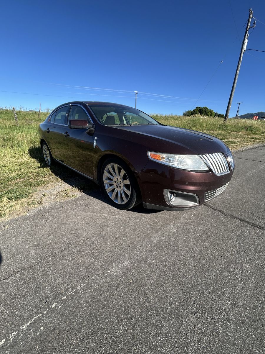 2012 Lincoln MKS AWD