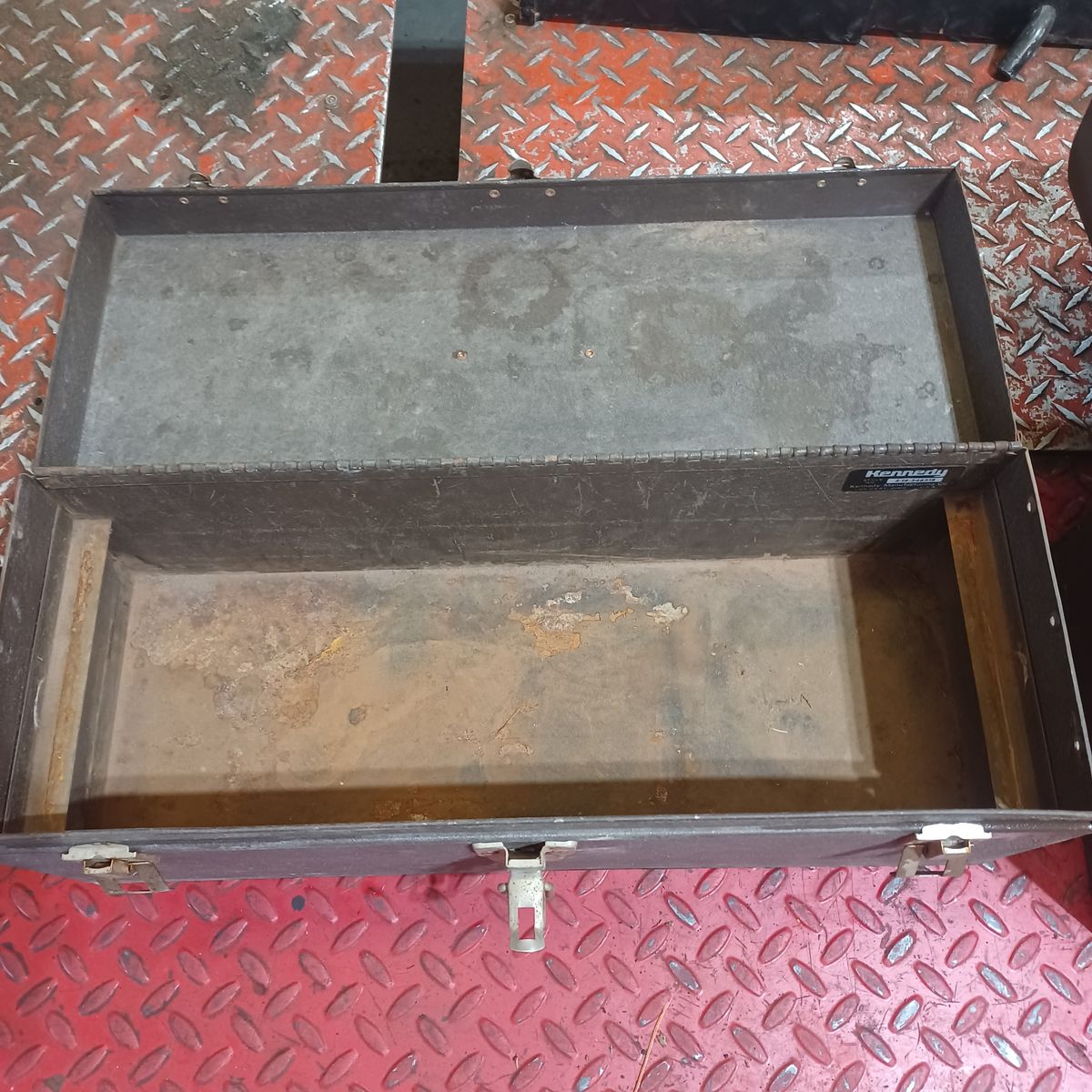 Main image 10
