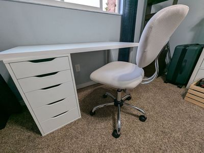 White IKEA office desk and chair $150