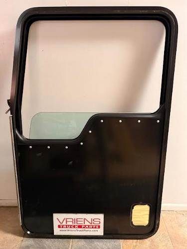 Kenworth Left Front Door Assembly