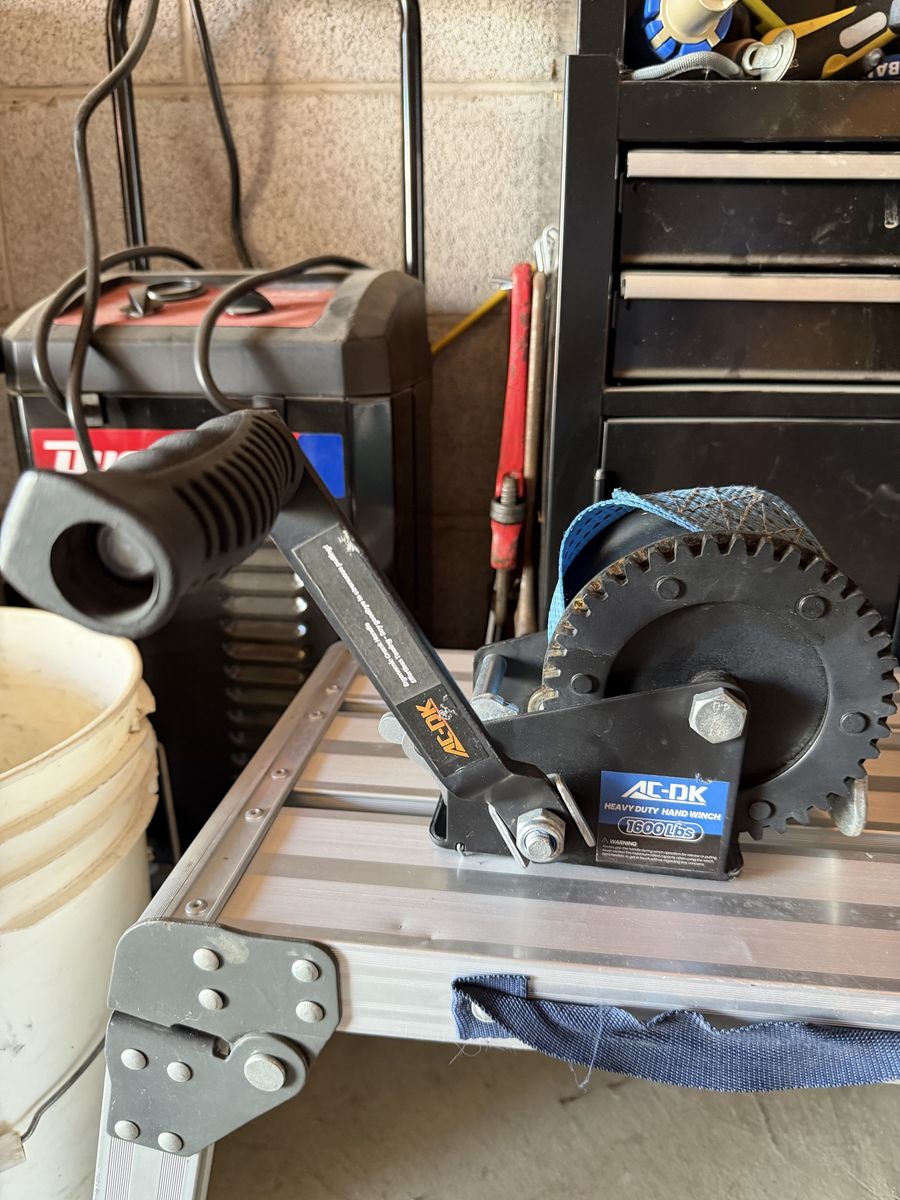 AC-DK Heavy Duty Hand Winch 1600 lbs with Strap - Manual Utility Winch