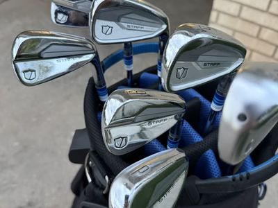 Wilson Staff Model 2024 irons combo set
