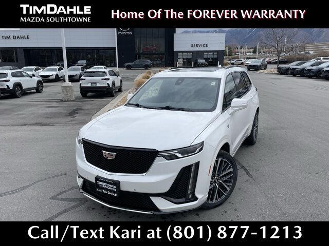 2022 Cadillac XT6 Sport