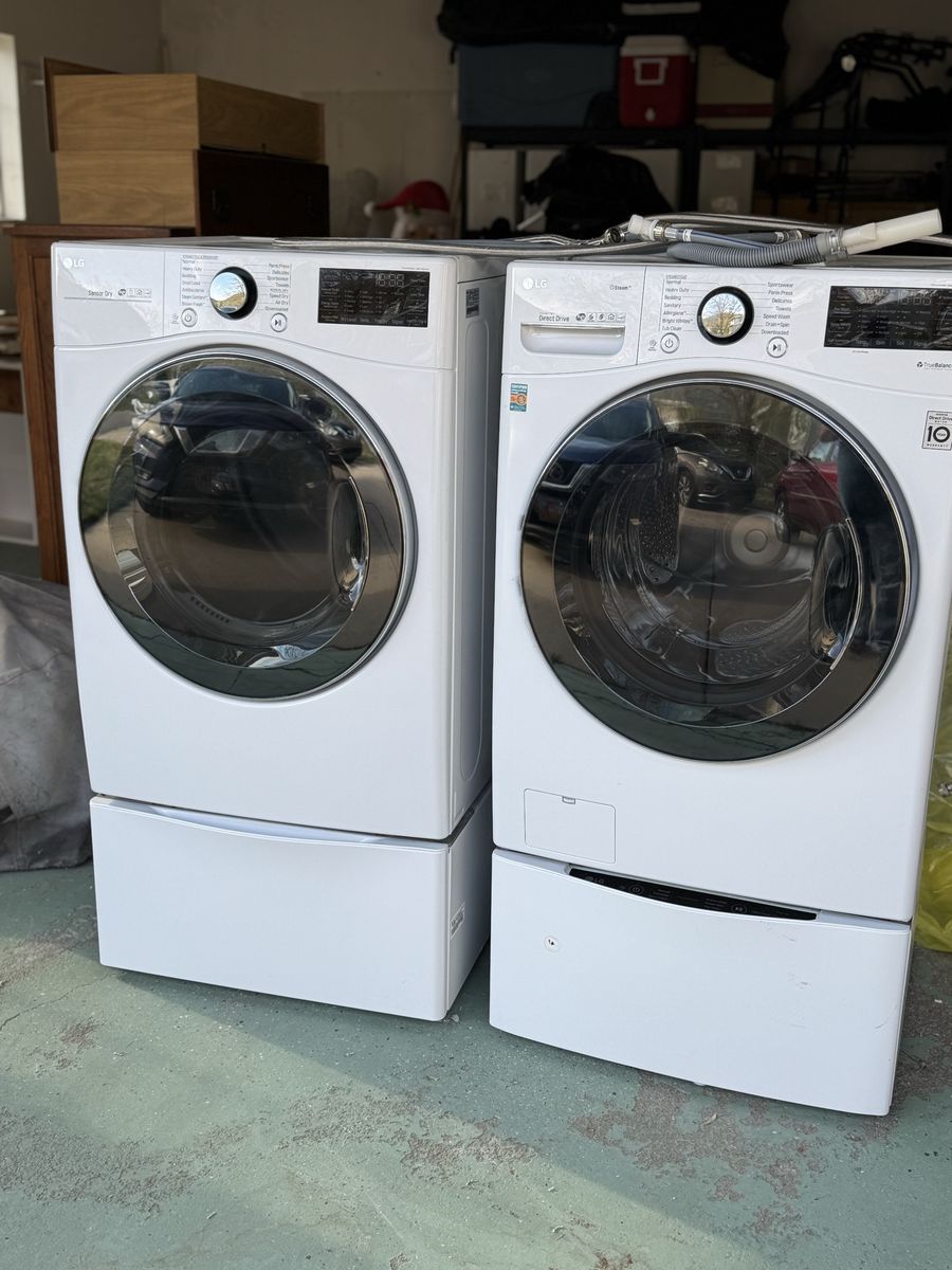 LG Gas Washer & Dryer combo