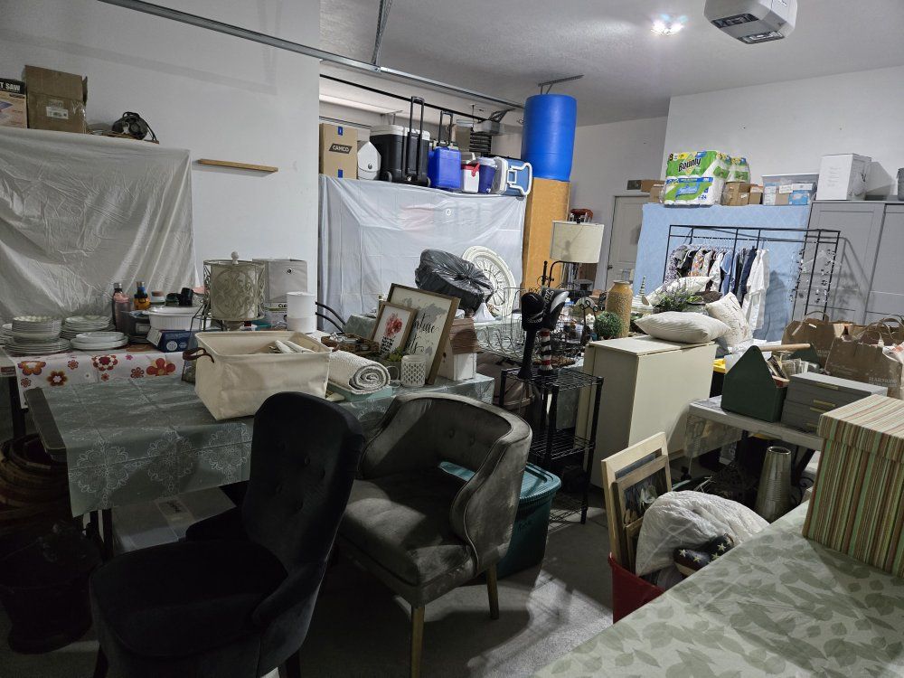 5 - FAMILY YARD/GARAGE SALE. SAT. 7/25 8 - 12