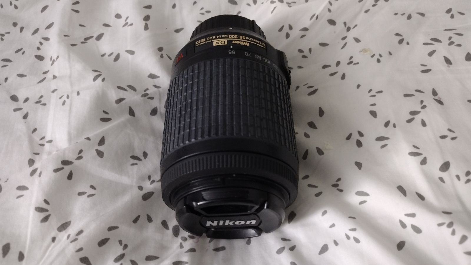 Nikon DX AF-S NIKKOR 55-200mm f/4-5.6G ED VR  Lens