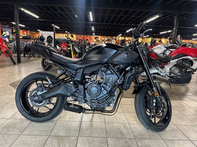 2025 YAMAHA MT-07 Matte Charcoal Black - UY01669