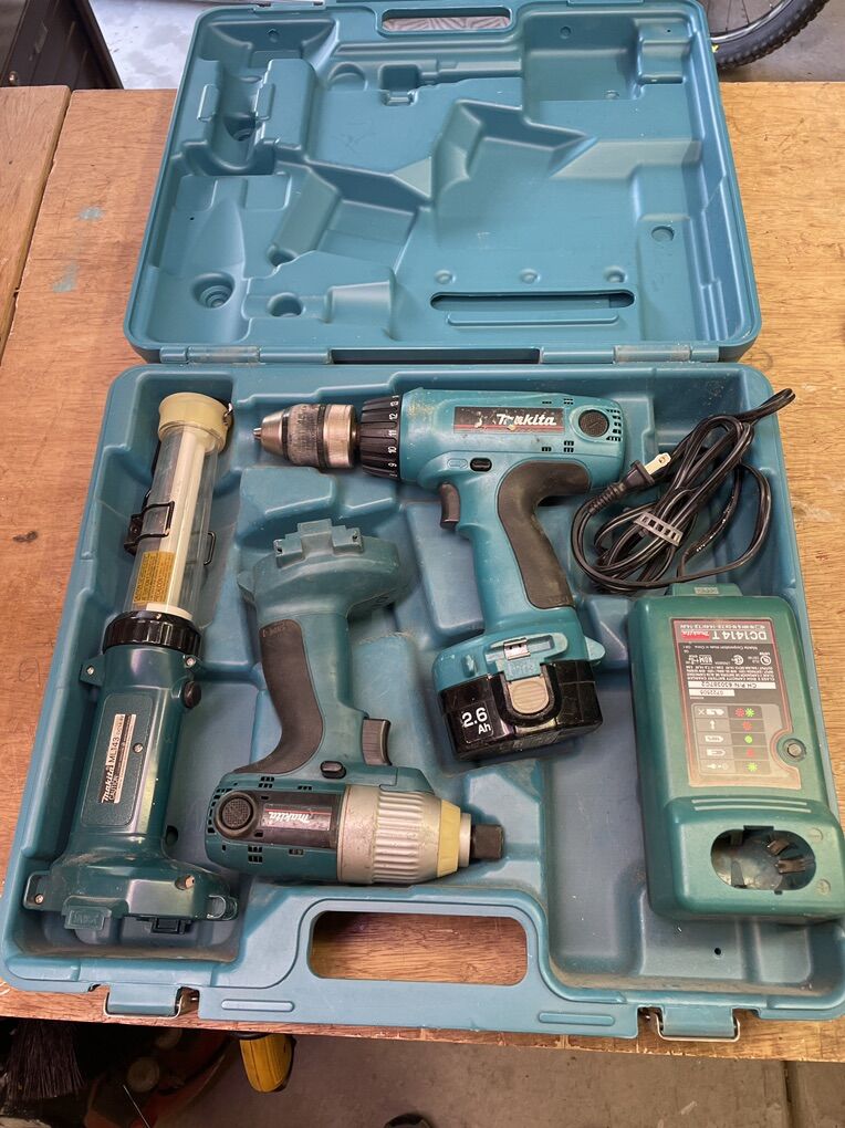 Makita Drill Impact Light And Charger With Case