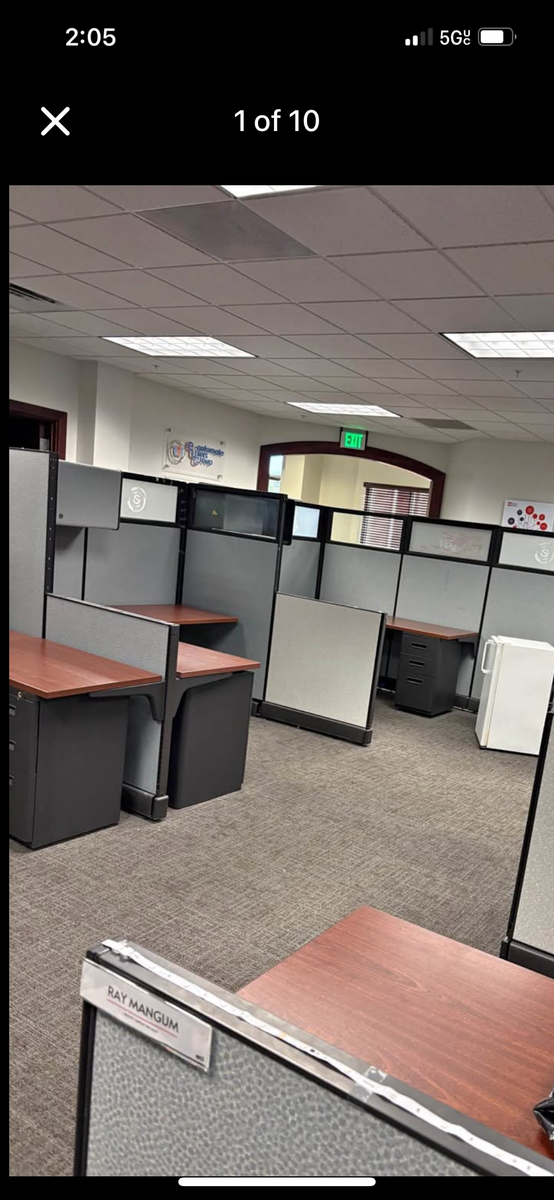 A02 Herman miller 6x6