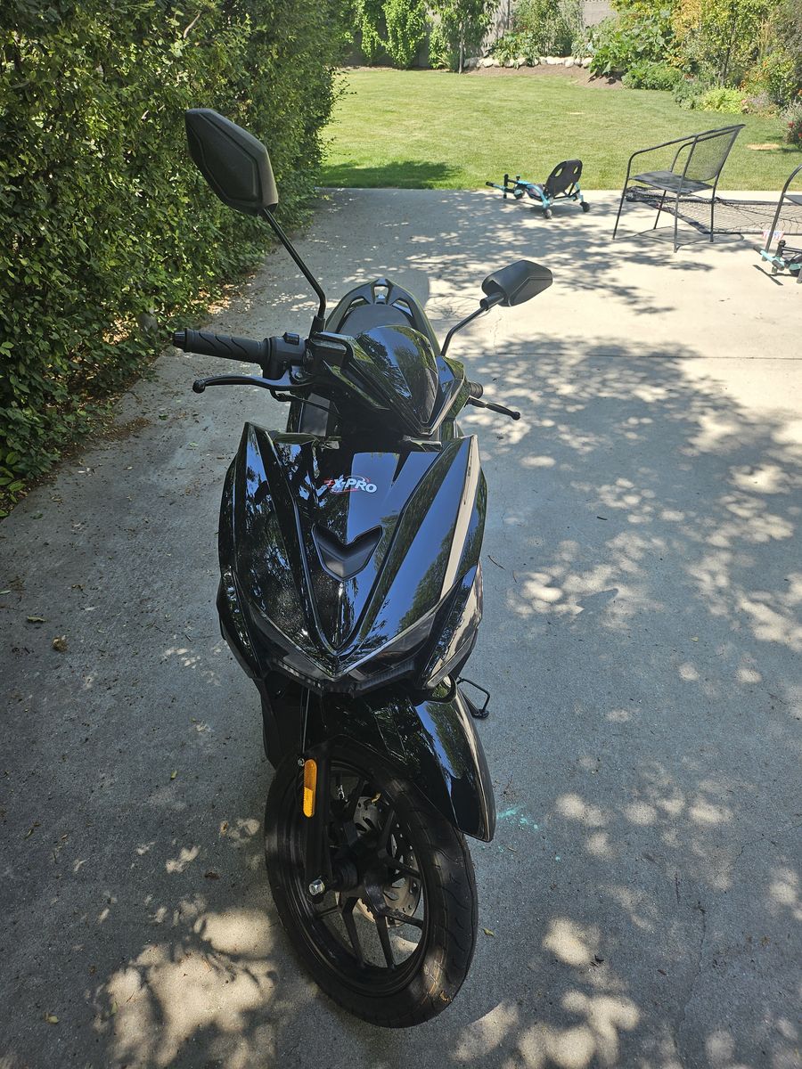 Main image 2
